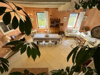 Les gîtes du Domaine de Piedmoure, piscine, terrasses privées, jusqu'à 15 pers - Sault - 1