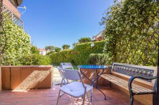 GuestHost - Apt Esmeralda near the Sea with Patio! - 9