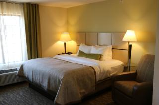 Candlewood Suites Bloomington by IHG - Bloomington - 6