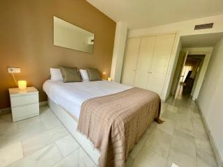 SOLGUEST Apt A 7 MINUTOS DE PUERTO BANUS 1ª LINEA PLAYA!!! - Marbella - 3