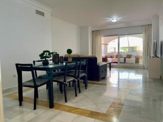 SOLGUEST Apt A 7 MINUTOS DE PUERTO BANUS 1ª LINEA PLAYA!!! - Marbella - 9