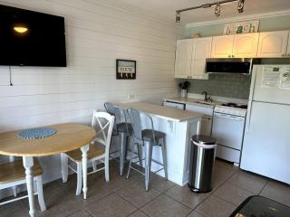 Castaways King Villa on Beach - Hilton Head Island - 2