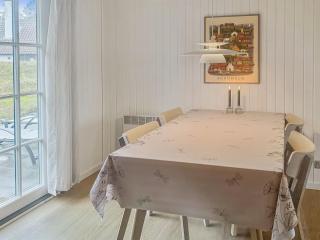 Holiday Home Gubbe - 300m from the sea by Interhome - Neksø - 8
