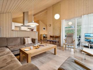 Holiday Home Ava - 850m from the sea by Interhome - Neksø - 8