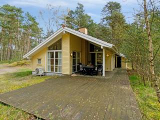 Holiday Home Ava - 850m from the sea by Interhome - Neksø - 5