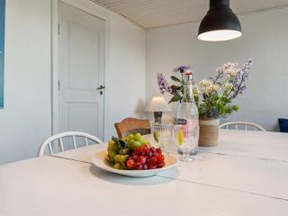 Holiday Home Santuzza - 100m from the sea by Interhome - Svaneke - 3