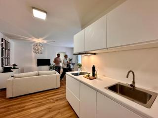 White Oak Room - 2