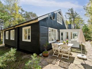 Holiday Home Eine - 150m from the sea by Interhome - Neksø - 0