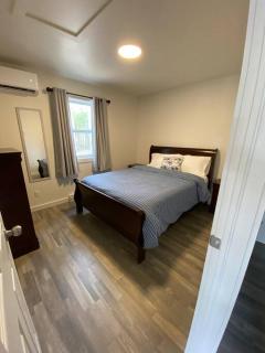 Compass Cove Cottage Oceanfront and Private trails - 5