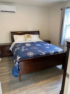 Compass Cove Cottage Oceanfront and Private trails - 4