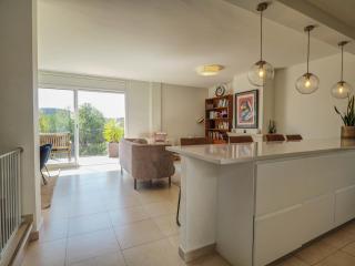 Villa Riera by Hello Homes Sitges - 2