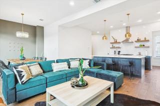 Best of The Cedars - Dallas Views Rooftop Luxury - 4