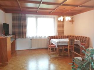 HAUS RUSSOLD - FEWO11 mit Balkon in entspannter Atmosphäre - GRÜNER SEE - Oberort - 3