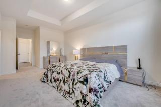 Brand New 4 Bedroom House - Brampton - 2