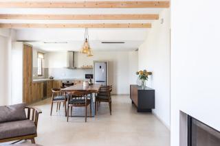 Upper View Villa 1, with private pool - Maláxa - 7