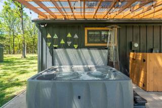 Tranquil Country Escape 4 Bedrooms Pond Firepit - Greenville - 7