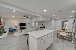Open Space Home for Family Groups with Privat Pool - Garland - 2