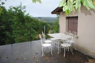 Maison chaleureuse en Pays-de-Belvès avec terrasse et jardin - 8
