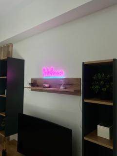 AV Luxury Accommodations - 2