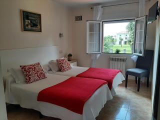 Hotel Alvaro frente Palacio-Museo Selgas - Cudillero - 7