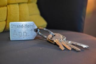 Strandhotel 1 - Laboe - 2