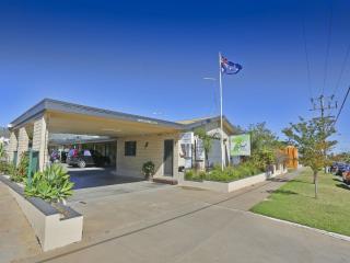 7th Street Motel - 9