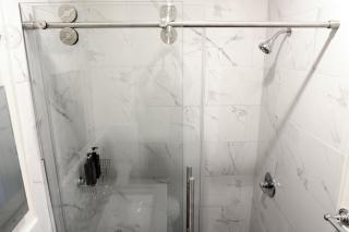 Newly Renovated - Minutes from the City - Woodside - 2