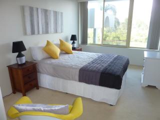 Contessa Holiday Apartments - Gold Coast - 8