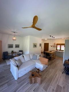 Paralia Homes peaceful 2 bedroom, unit # 2 - Kriopigi - 3