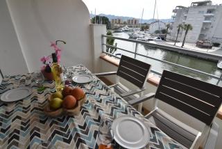 RNET - 2-3 Puerto Madeira Canal View - Roses - 7