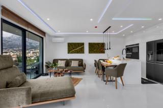 Luxury sea view apartment Makarska with pool - Makarska - 5