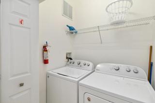 Second floor upgraded condo in Bahama Bay 2 bedrooms - Kissimmee - 2