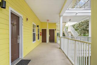 Bahama Bay 3 bedrooms Completely renovated - 2