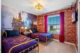Amazing 4BR pool house with theme rooms - 4