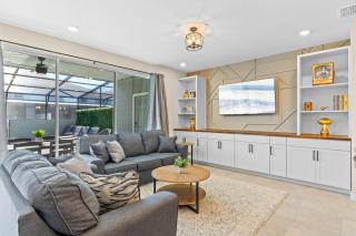 Amazing 4BR pool house with theme rooms - 7