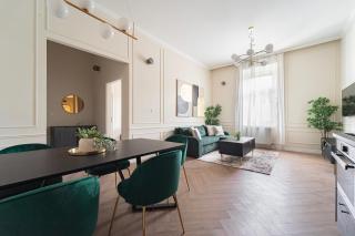 Luxurious Prestige Apartment on the St Stephen Road - Budapest - 2