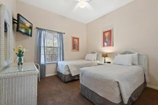 Bahama Bay- Cute 3 BR 2 king beds lake view - Kissimmee - 2