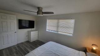 Quiet canal home - 4