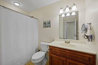 Tennessee Time Out - Entire Cottage Hot Tub, Creek, No Steep Roads - 1