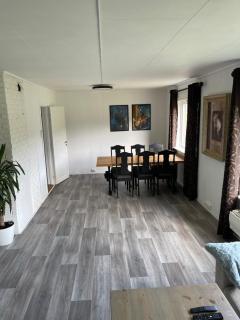 Sunny House - Bud - 9