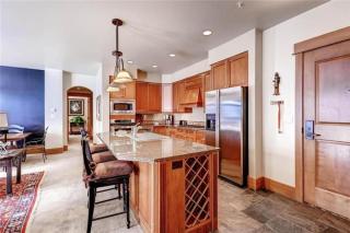 Ski In, Ski Out 3 Bedroom At Lone Eagle In River Run - 4