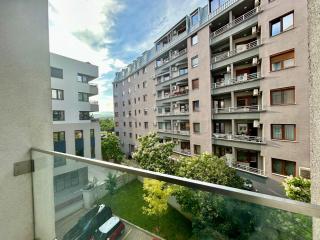 Joy Cafe&Bakery Appartments - Skopje - 2