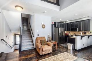 3 Bedroom Ski In, Ski Out Townhome At Snowflake Lift - 7