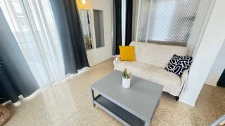 Estudio con piscina - Alicante - 1