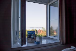 Georgina Panorámás Apartman - Bacchus Badacsony - 1