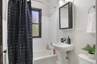City Charm 1-Bedroom Oasis - Woodlawn 1E - Chicago - 9