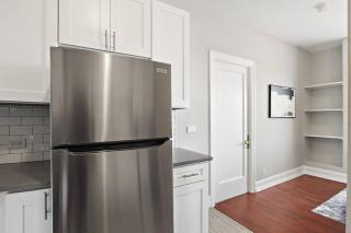 Sleek & Spacious 3BR Apartment - Hyde Park 1004 - Chicago - 9