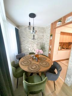 Appartement moderne et spacieux avec 2 belles terrasses vu sur montagne - Leukerbad - 9