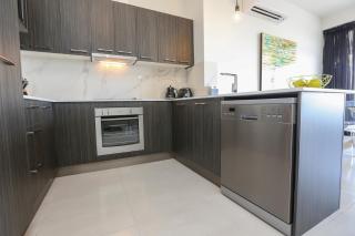 Indulge Apartments - CBD - 8