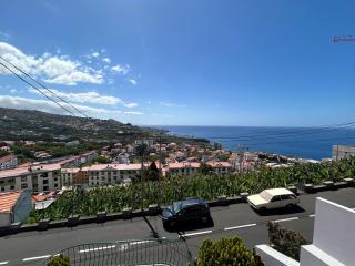 Vila Pico da Torre Apartment - Câmara de Lobos - 0